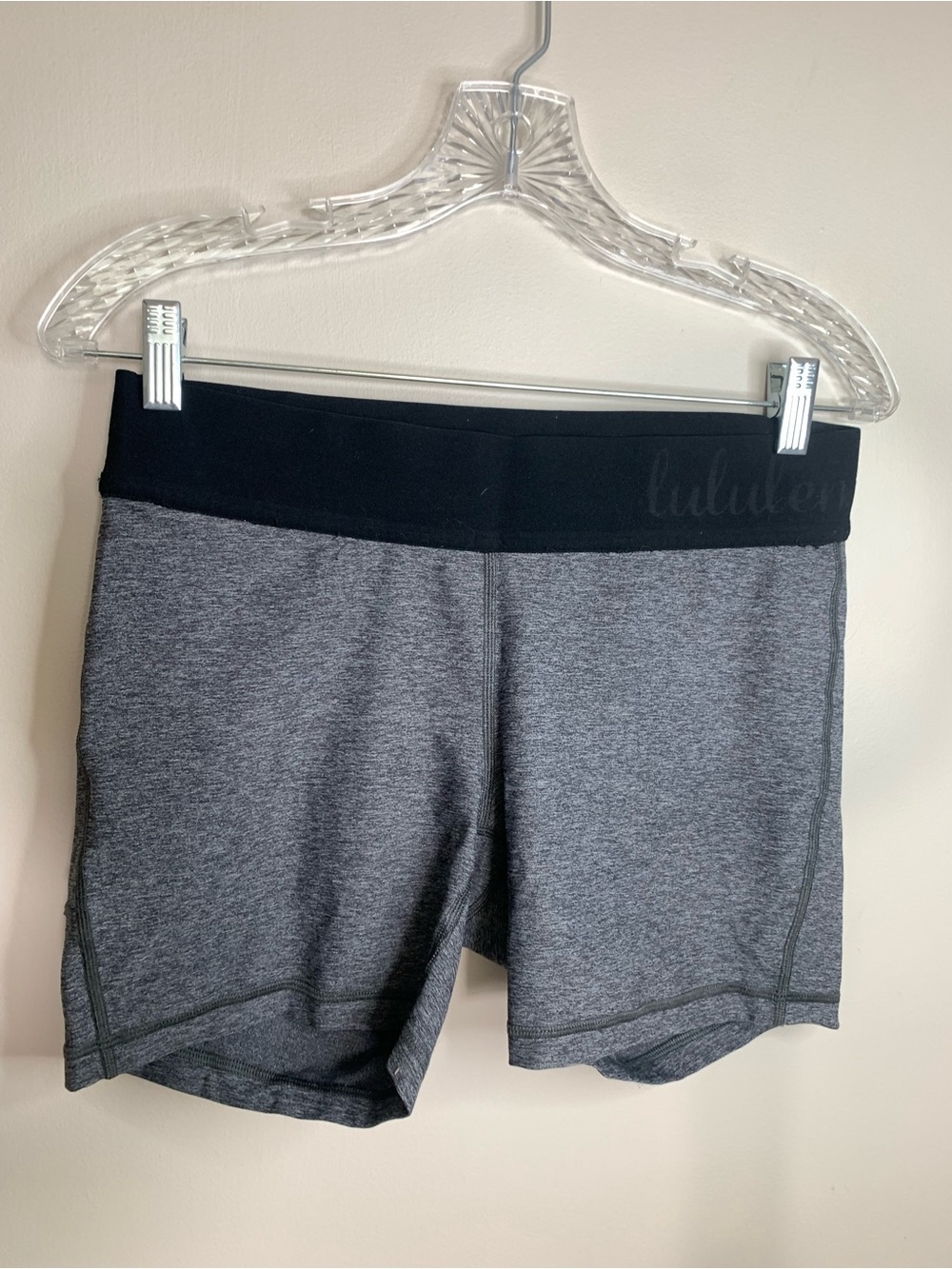 Lululemon Grey Black Shorts 8